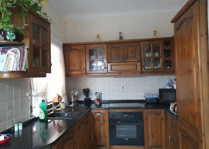 Jene\'S Guest House